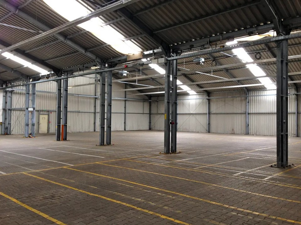 Kalthalle Innenansicht_01