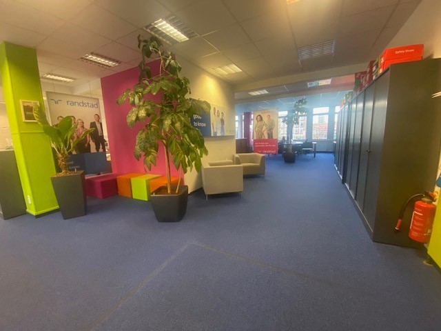 Büro (6)