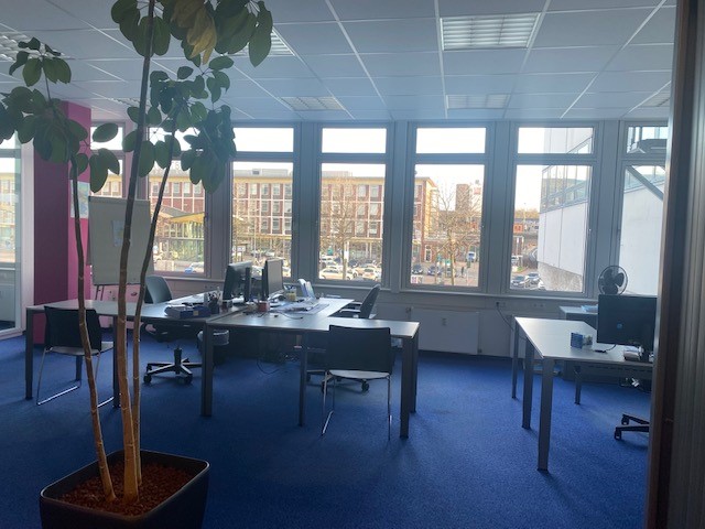 Büro (1)