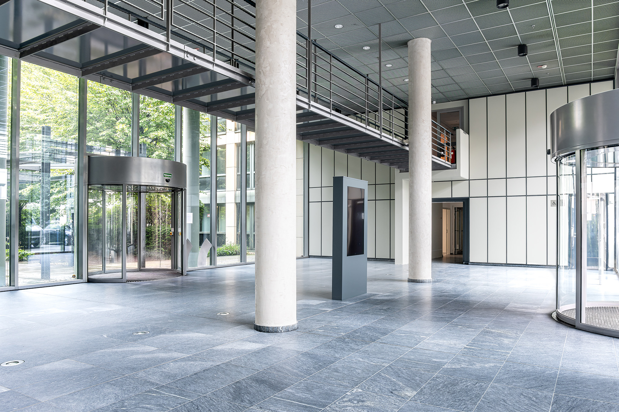 FLS Foyer