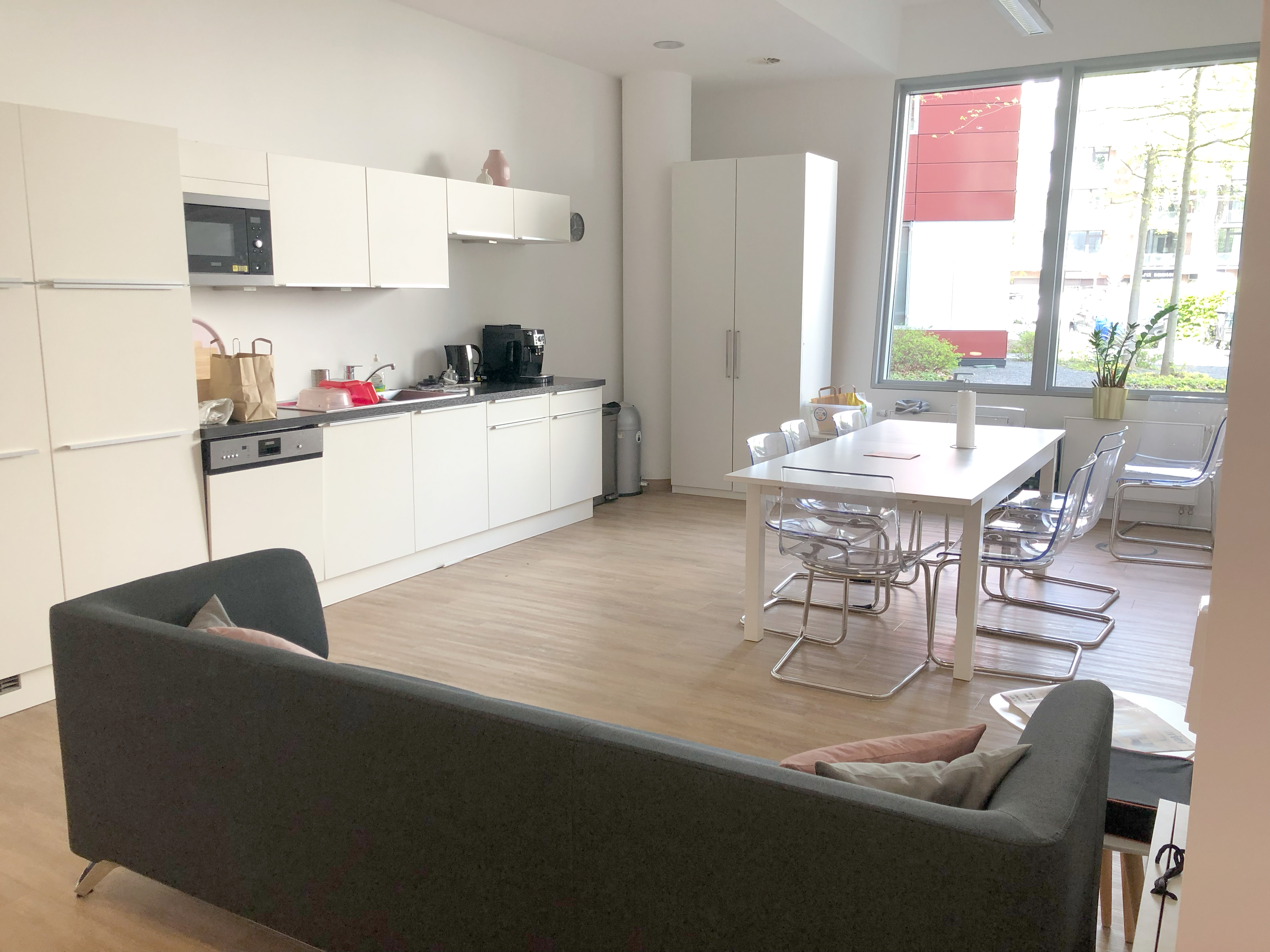 Büro EG