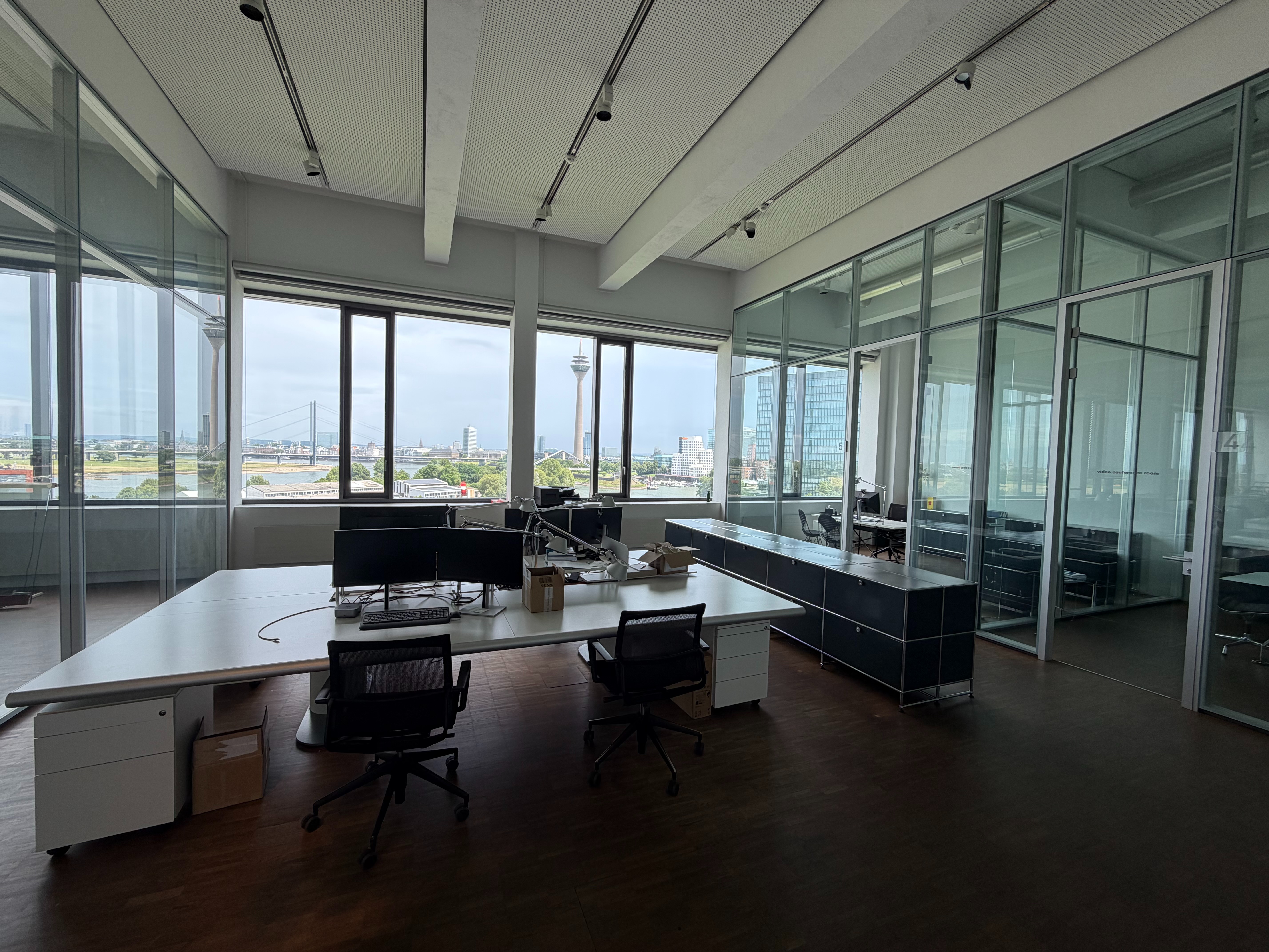 Büro