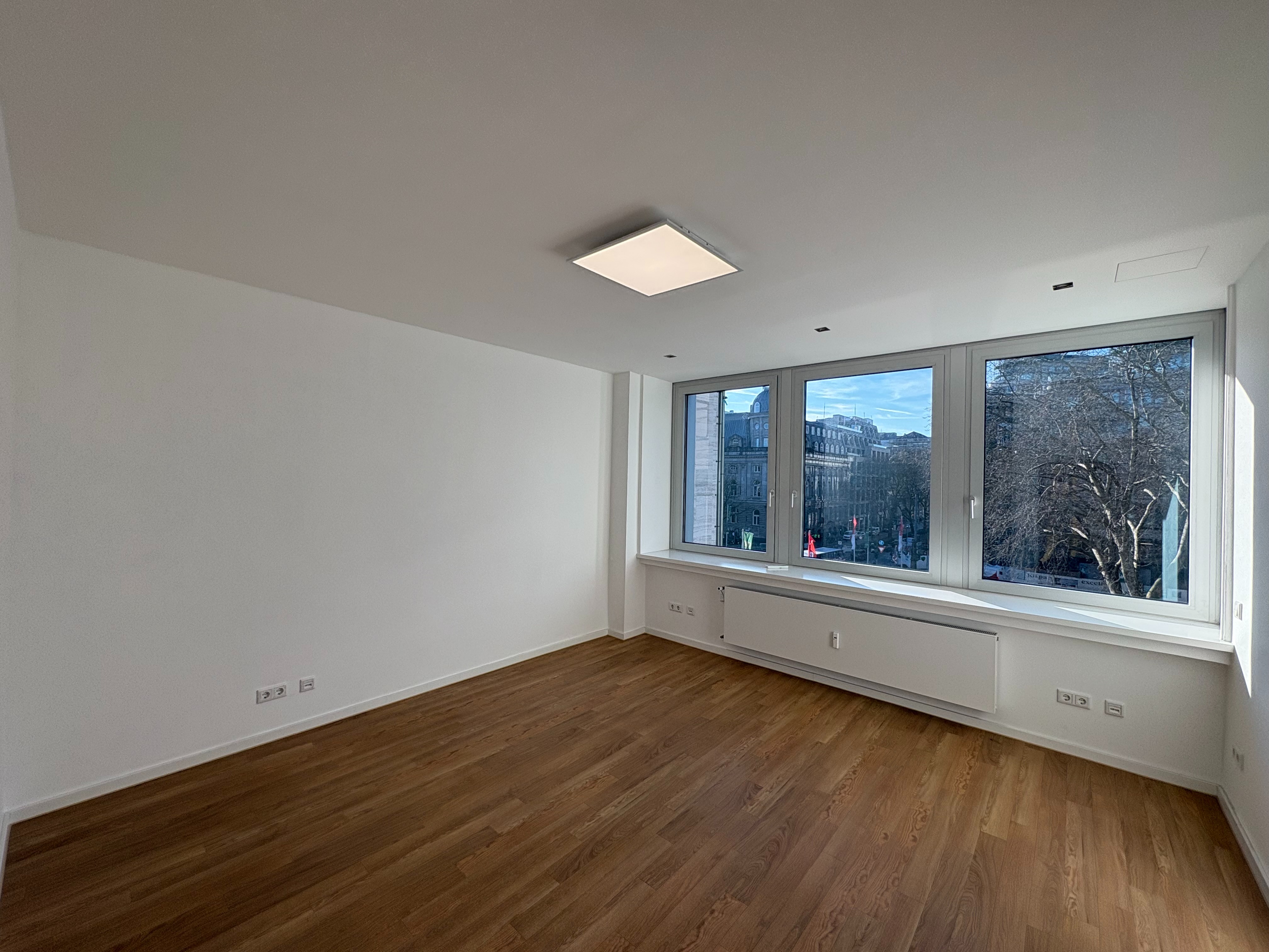 Büro 3