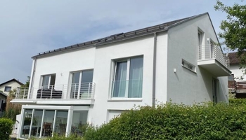 PROVISONSFREI Lichtdurchflutete 3 Zi. DG Wohnung in Aichtal