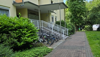Schöne 3 Zimmerwohnung mit Wohnküche und Balkon 