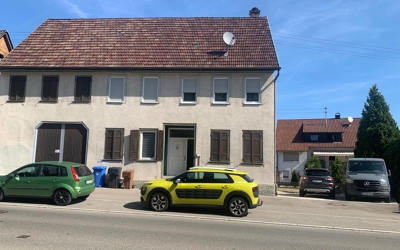 Zweifamilienhaus mit großem Entwicklungspotenzial in Albstadt-Onstmettingen – ideal für Eigennutzer