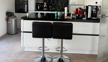 Modernes energiesparendes EFH