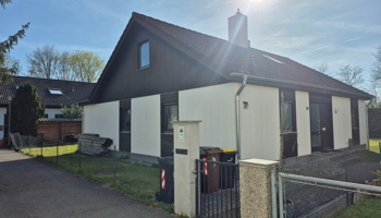 Einfamilienhaus mit großem Grundstück