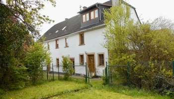 Mehrfamilienhaus 