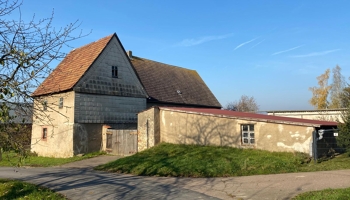 zentral und ruhig gelegener Bauernhof mit Charme + Potenzial (Denkmalschutz)