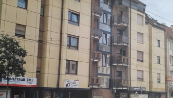 Exklusive 2-Zimmer-Wohnung mit Balkon,Einbauküche  und  Tiefgarage Stellplatz 