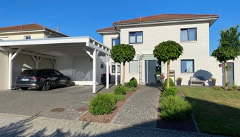 Charmantes Einfamilienhaus mit schönem Garten in Groß Schwülper