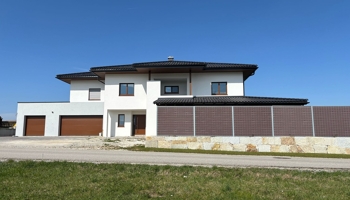 ÖSTERREICH (nahe Passau) - Exklusives Traumhaus im Grünen