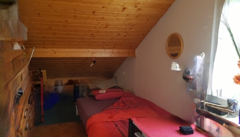 *provisionsfrei* - Großzügige 3-Zimmer-Dachgeschosswohnung mit herrlicher Dachterasse