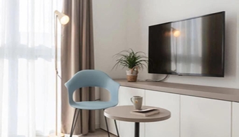 Möbilierte 1 Zimmerwohnung mit Balkon