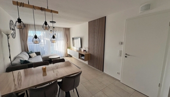 Stilvolle 3-Zimmer Neubauwohnung mit Westbalkon in Schwaig