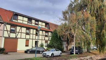 Mehr Familienhaus 4 Wohnungen 1 Vermietet 2 Ferienwohnungen 1 Eigennutzung Grundstück 2700m²
