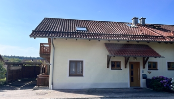Maitenbeth, DHH im Grünen