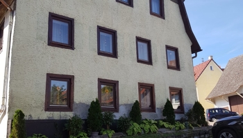 Bauernhaus mit viel Potenzial und großem Grundstück