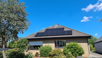 Energieeffizientes Einfamilienhaus mit Gartenoase