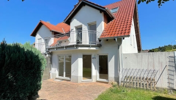 Doppelhaushälfte mit Keller + EBK in Trippstadt