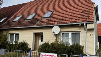 DHH mit großem Grundstück in idyllischer Wohnlage
