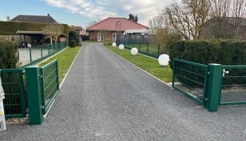 Exklusiver Bungalow mit Walmdach barrierefrei