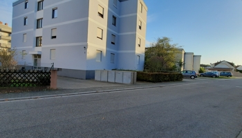 ( Privat )__Souterrain Wohnung vollmöbiliert u. voll vermietet