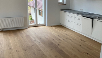 Erstvermietung nach Kernsanierung und Modernisierung, 4-Zimmerwohnung