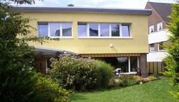 Flair 60er Jahre freistehendes EFH für 4 Personen von Architekt Benno Sommer