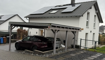 Modernes Einfamilienhaus mit Wohlfühlcharakter – Baujahr 2020, sofort bezugsbereit