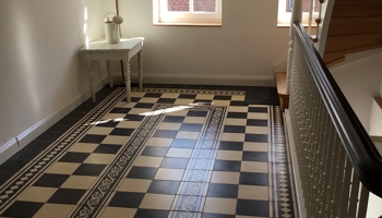 ETAGENWOHNUNG 1.OG IN RUHIGER LAGE