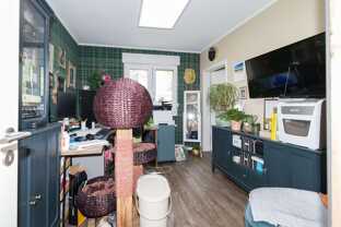 Büro EG