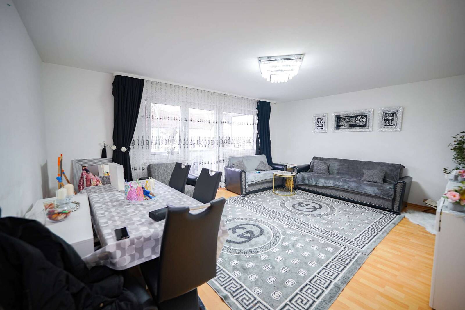 Wohnzimmer Ansicht 2