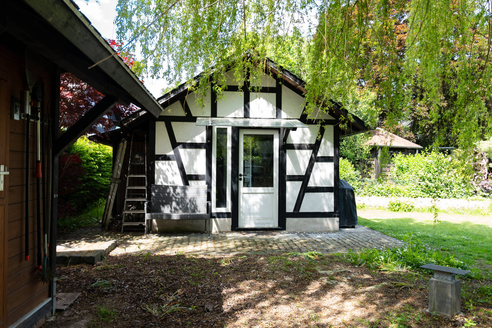Gartenhaus im Fachwerkstil groß mit Sauna 