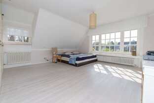 Schlafzimmer Ansicht 1