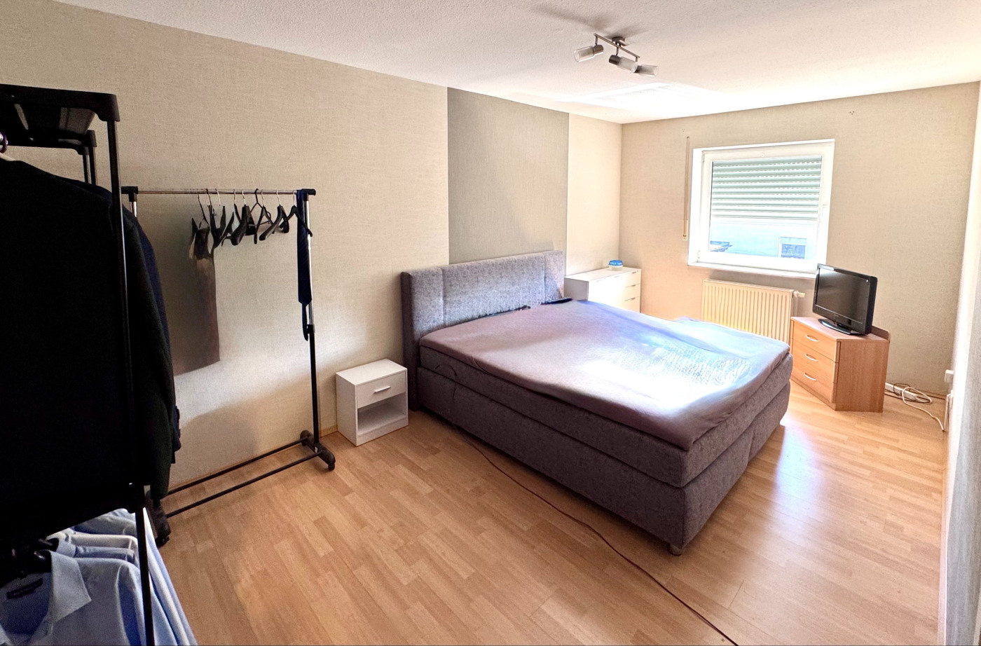 Gut aufgeteilte. 2-Zi.-Whg. schöner Balkon EBK Carport 1. OG GT-Süd - Foto 2