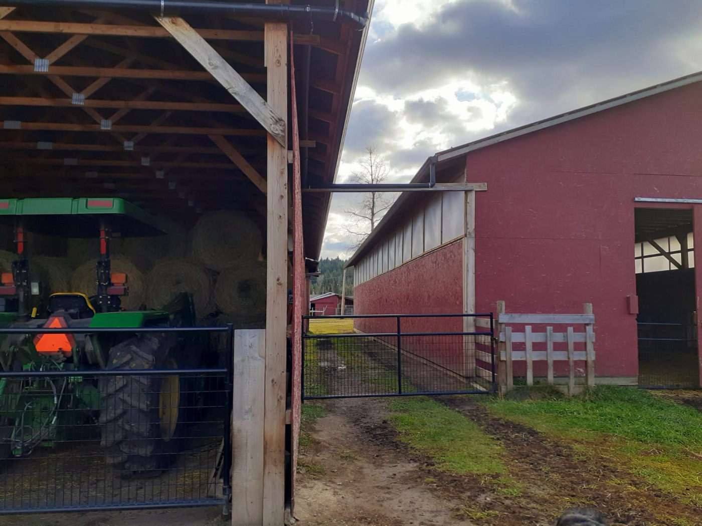 64 ha Ranch in wunderschöner Lage. Potentielles Einwanderungsobjekt mit