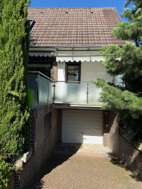 Vordere Terrasse 1 und Kellergarage 2