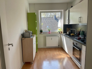 Schöne 3-Zi-ETW mit EBK, TG-Stellpl., Fahrstuhl und Balkon in zentraler Lage 33332 Gütersloh