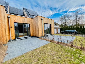 Nachhaltiges 2-Zi.-"Microhouse" Neubau EBK Garten PV & Wärmepumpe in 33619 Bielefeld