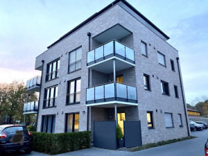 VERMIETET ! Gut aufgeteilte 2-Zi.-Whg. Balkon, Fahrstuhl 1. OG KFW 55 Rietberg-Neuenkirchen