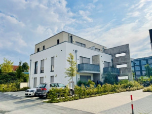 Attraktive PH-Wohnung 2. OG, Balkon Stellplatz Wärmepumpe Lüftungsanl. 33649 Bi.-Süd