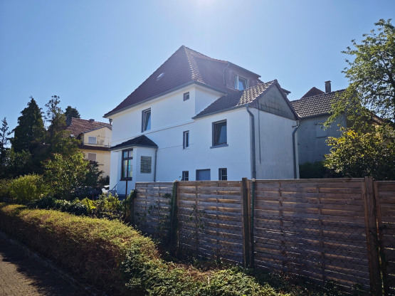FRISCH SANIERTE DOPPELHAUSHÄLFTE MIT GARTEN & TERRASSE !!! - Foto 1